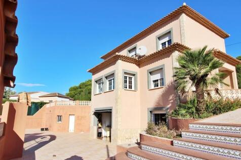 Property Image 1