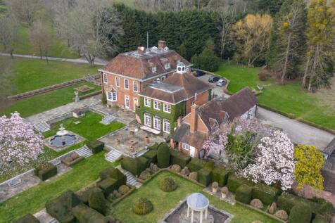 The Dower House, Roydon Hall Road, East Peckham, Tonbridge, TN12 5NH