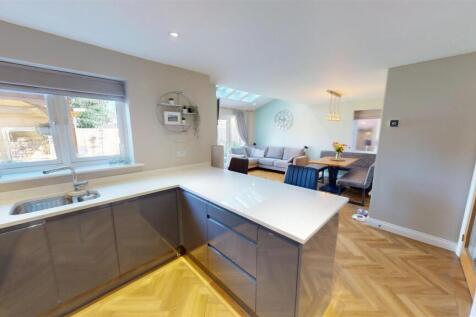 Potteries Way Kitchen Diner