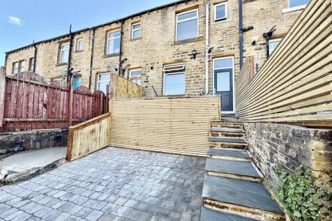 REAR GARDEN AND PARKING