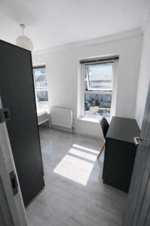 3 bedroom Terraced for rent