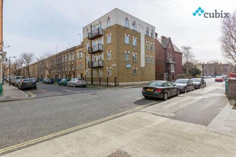 3-bed flat on Balfour Street, Southwark, London, £2,999/mo