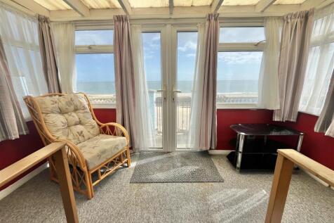 SITTING AREA
