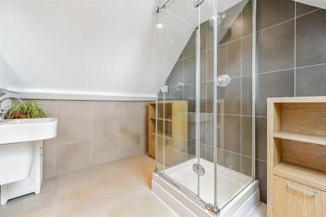 En Suite Shower Room
