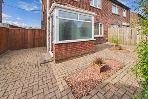 Front/Side Garden