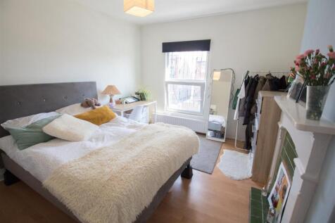 Regent Terrace, Hyde Park, Leeds, West Yorkshire, LS6 photo 3