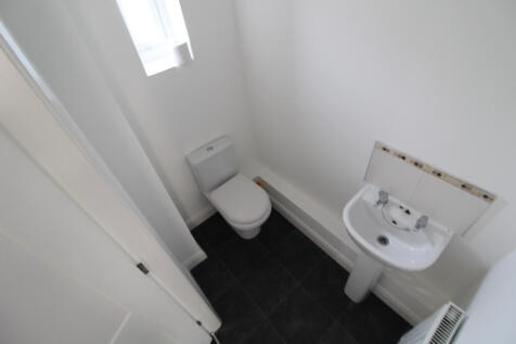 Small Thorn Place, Woodville, Swadlincote photo 4
