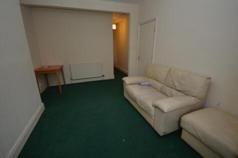 Lounge 2.JPG