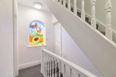 Newport Gardens, Leeds photo 4