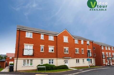 2-bed flat on Mascroft Road, Trowbridge, £950/mo