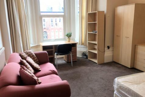 £132 pppw inc. 3 bills - Flat 2, 299 Upper Brook Street, Manchester, Greater Manchester, M13 photo 4