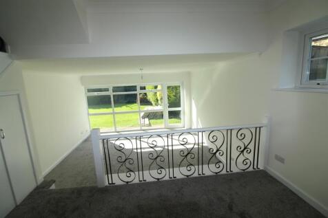 Allerton Mews, LS17 photo 5