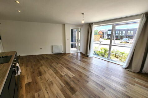 200 Stourbridge Road, Stourbridge, DY9 7BU photo 3