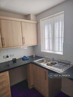 Chequers Close, Corby, NN18 photo 5
