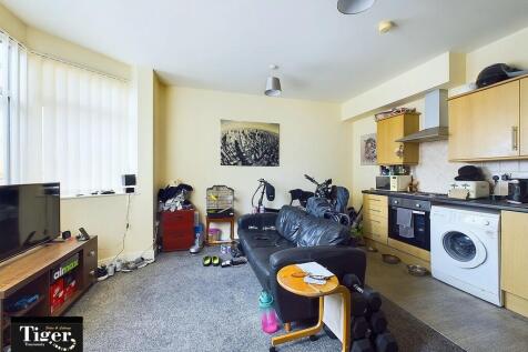 CAM03440G0-PR0172...