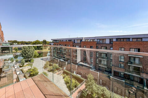 Balcony (3)