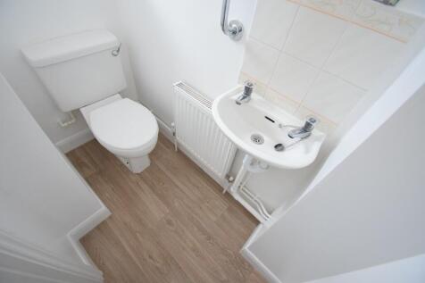 Naylor Avenue, Kempston, Bedford photo 3