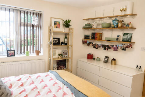 Bedroom - Angle 1