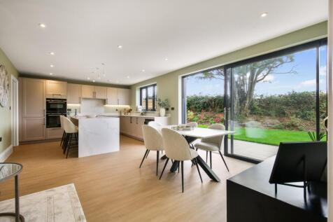 Dining/Family Room