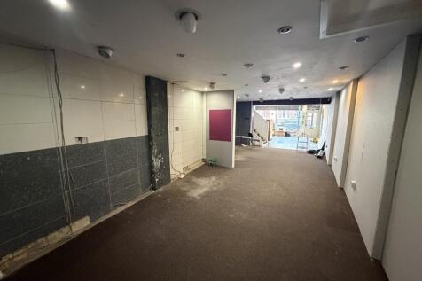 Retail Property (high street) for sale Image 4