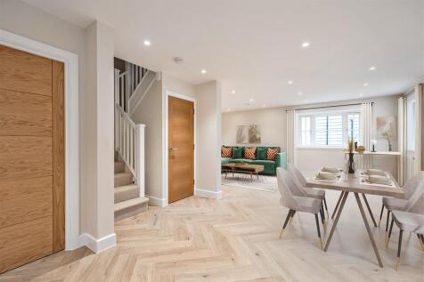 24 High Street, Ewell, Epsom photo 4