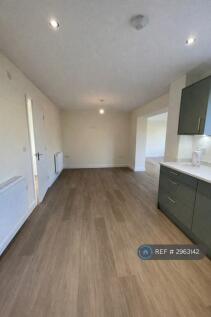Entwistle Drive, Blackburn, BB2 photo 3