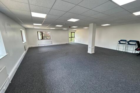 Office to rent Image 2