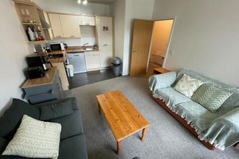 Lauriston Close, Manchester, Greater Manchester, M22 photo 5