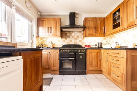 10 Orchard Drive  (5).jpg