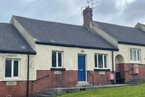 2 Bedroom Bungalow for rent