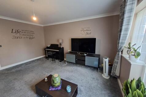 Livingstone Road, Yaxley, Peterborough photo 3