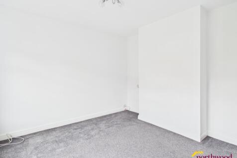 Barks Drive, Norton, Stoke-on-Trent, ST6 photo 3