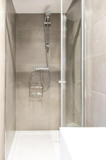 Bedroom - En-suite