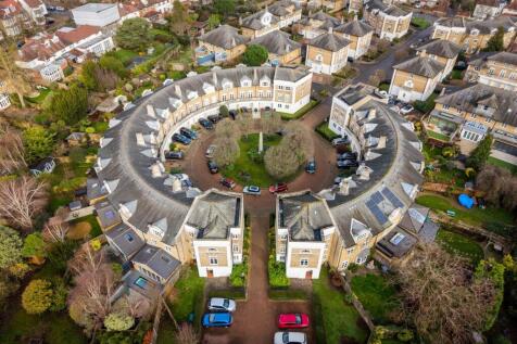 Huntingdon Gardens-2.jpg