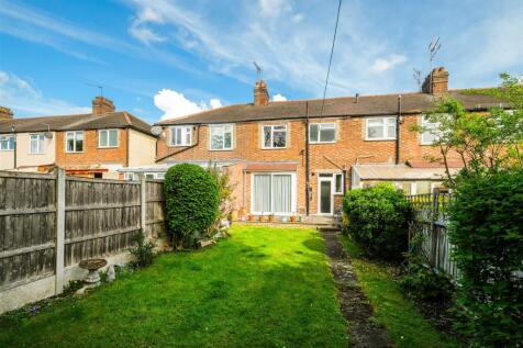 37 Knebworth Avenue-26.jpg