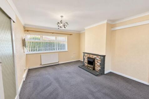 2 Bedroom Bungalow  - Orston Drive, Nottingham photo 2