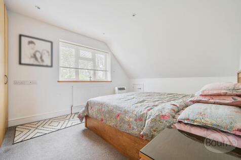 b69b3056-0858-40e...