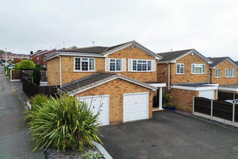 County Park Avenue Halesowen 1.jpg