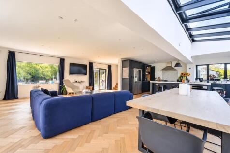Open Plan Living.jpg