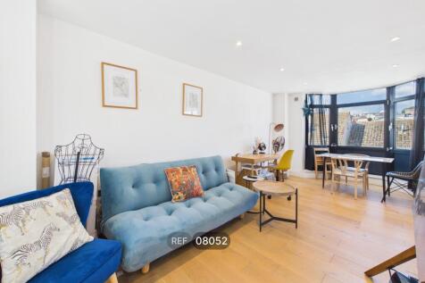 Kitchen/Living area