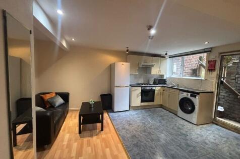 Burley Road, Burley, Leeds photo 3