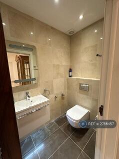 Master Ensuite