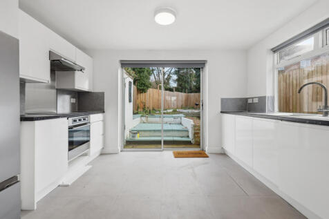 3 Bed Terrace House