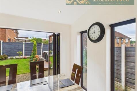 Dining Room / Lounge