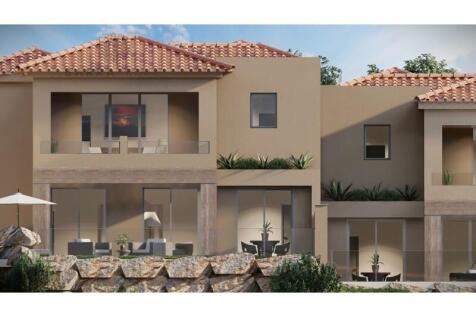 2 Semi-detached 4 bedroom houses under construction in Loulé area