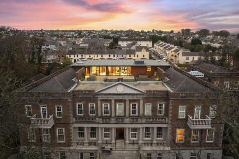 Rooftop Penthouse Coutts House