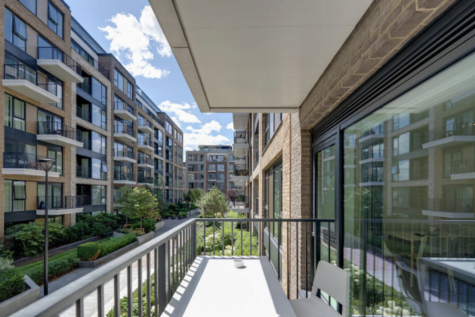 1-bed flat on Savoy House, LONDON, SW6 2WH, £3,250/mo