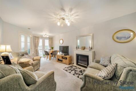 8673698-interior07.jpg