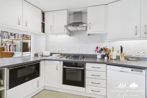 CAM03691G0-PR0052...