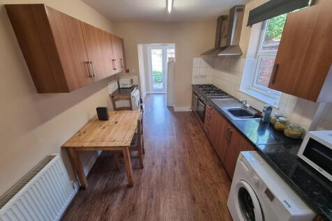 5 Radford Road, Leamington Spa photo 2